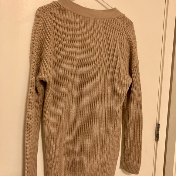 H&M Divided Oversized Beige Chunky Knit Cardigan - Picture 2 of 4